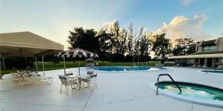 8050 MCNAB Road W Gallery 1