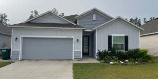 Beautiful 4/2 in Oak Park (Newberry) Gallery 1