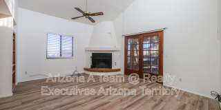 8271 N. Oracle Road Gallery 1