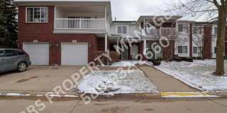 JUST REDUCED!!!   2 Bedroom 2 Bathroom Condo Gallery 1