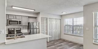 Summerlake Apartments Gallery 2