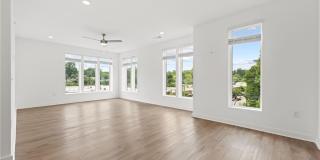 371 Grant Circle SE Gallery 1