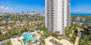 21205 YACHT CLUB DR Gallery 30