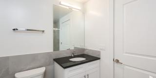 3833 N Broadway Gallery 140