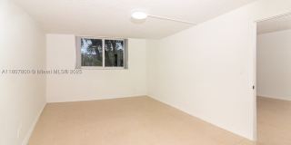 447 NE 195th St Gallery 17