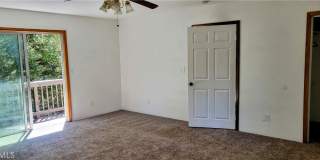 389 Dorn Gallery 13
