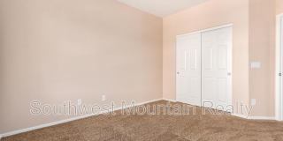 41261 W Laramie Rd Gallery 25