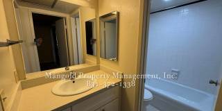 Charming Monterey Condo with Pool, Fireplace & Utilities Included Gallery 16