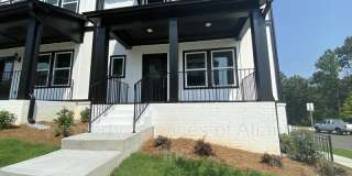 912 Sweetwater Grv Gallery 1
