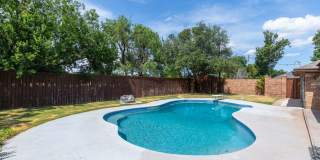 3/2.5/2 with a POOL!  FAIRWAY OAKS! Gallery 54