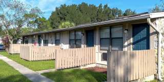 2302 S Brandon Court Gallery 1