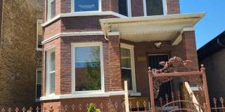 Humboldt Park Apartment Gallery 1