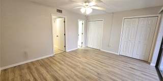 8 QUAILS RUN BOULEVARD Gallery 27