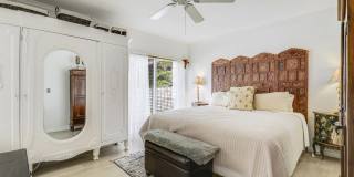 1329 Chippewa Street Gallery 6