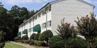 Dodson Courtyard Apartments 1 & 2 Bedrooms Available Gallery 1
