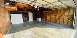 4459 Anne Sladon Street Gallery 21