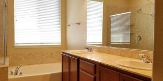 2160 Overland Park Drive Gallery 15