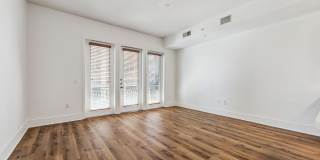 Arrive River Oaks Gallery 18