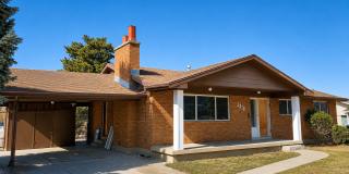 Spacious 5-Bedroom Home with Large Yard in Centerville! Gallery 1