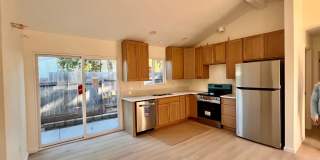 1561 Royal Way Gallery 1