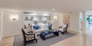 250 Bradley Place Gallery 25
