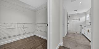 410 NE 34TH Street Gallery 23