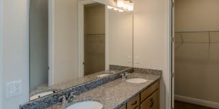 16705 Victoria Grove Alley Gallery 30