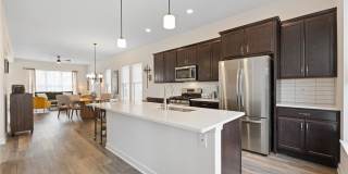 2250 E 100th Street Gallery 12