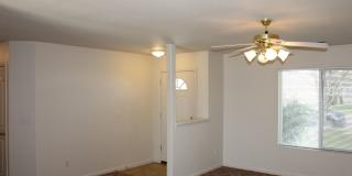 3 BED 2 BATH HOUSE LOCATED IN THE RAVENWOOD SUBDIVISION IN ANDERSON Gallery 1