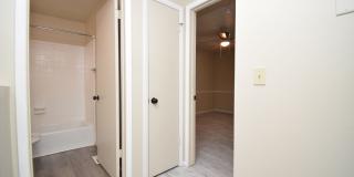 Quiet 3 bed Duplex in Murray –  Near Ski Resorts with Mountain Views!! Gallery 12