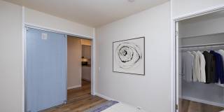 115 Moss Avenue Gallery 14