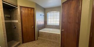 18509 Chestnut Oak Drive Gallery 18
