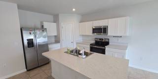 3 bed 2 bath home Gallery 5