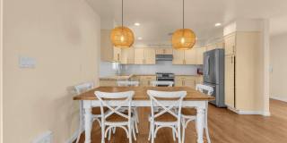 74773 Leslie Avenue Gallery 1