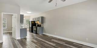 751 Prince Place Gallery 12
