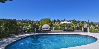 4347 Coronet Drive Gallery 35