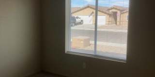 Beautiful Home in Saguaro! Gallery 16