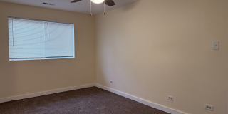 8909 South Cottage Grove Avenue - 3R Gallery 4