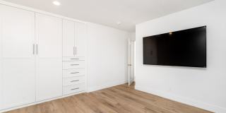 REMODELED 4 BD/3.5 BA RANCH STYLE HOME IN DOVER SHORES Gallery 26
