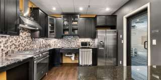 Lux Apartments Gallery 18