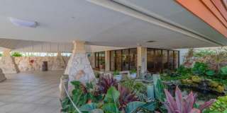 Only steps from the pool & the beach!!!  MARCO ISLAND TWO BEDROOM ** Gallery 18