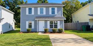 Crestridge3534- presents a two-story, 4-bedroom, 2-bath home on the south side of Charlotte in the established Clanton Park–Roseland community. Crestridge3534- presents a two-story, 4-bedroom, 2-bath home on the south side of Charlotte in the established Clanton Park–Roseland community. Gallery 1