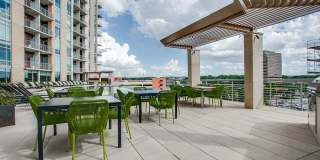 217 Barton Springs Rd Gallery 3