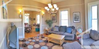 Gorgeous Townhouse in Quincy Avail 9/1 Gallery 6