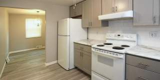 251-253 Dakota Ave. Gallery 12