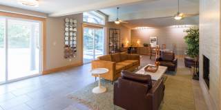 Audubon Square Gallery 11