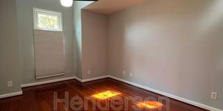 1109 East Morehead Street Gallery 5