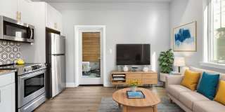 2119 N FRONT Street unit: 101 Gallery 1