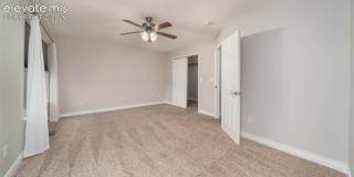 5847 New Crossings Point Gallery 10