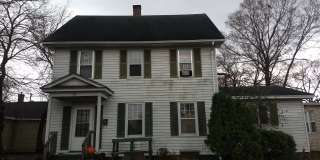 825 Water St Gallery 1